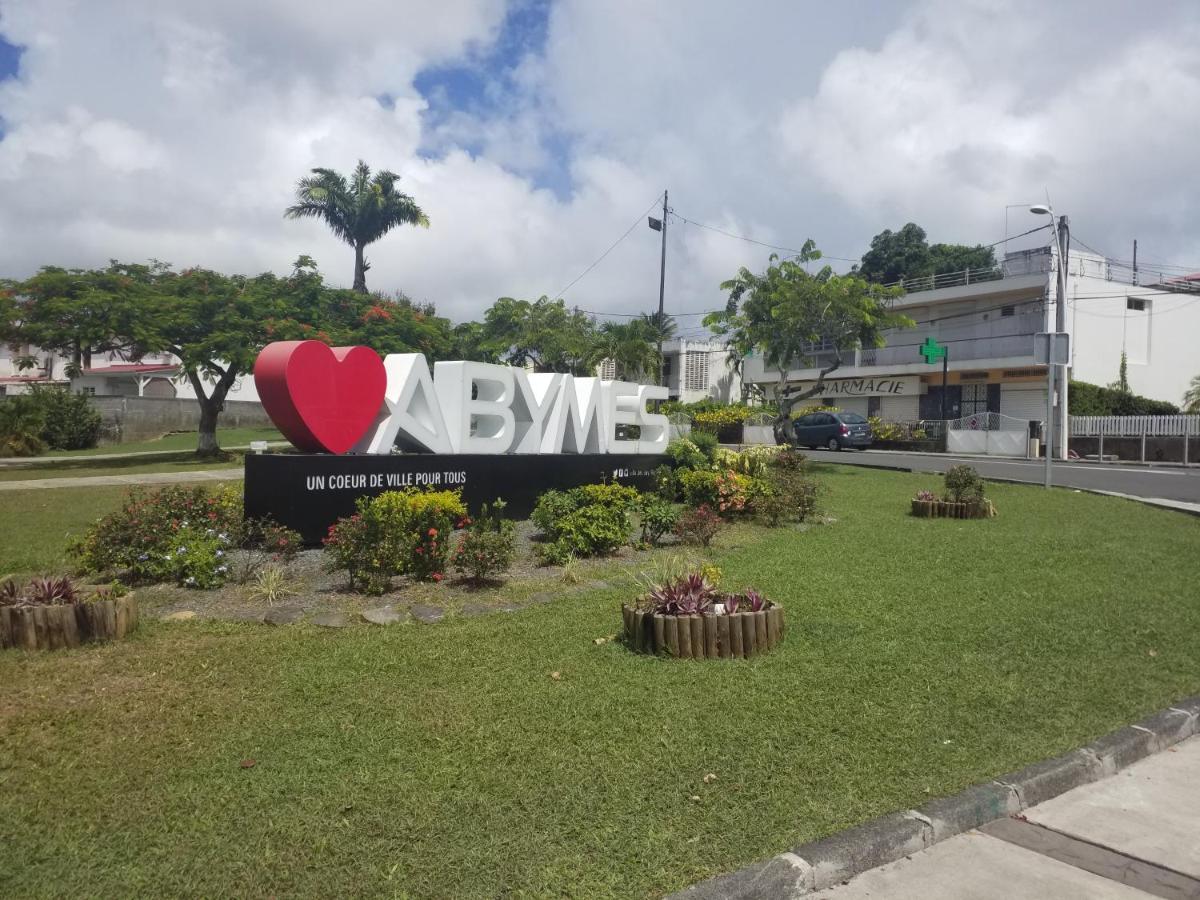 Appartement Centre Guadeloupe, Accessible Et Proche Les Abymes Dış mekan fotoğraf